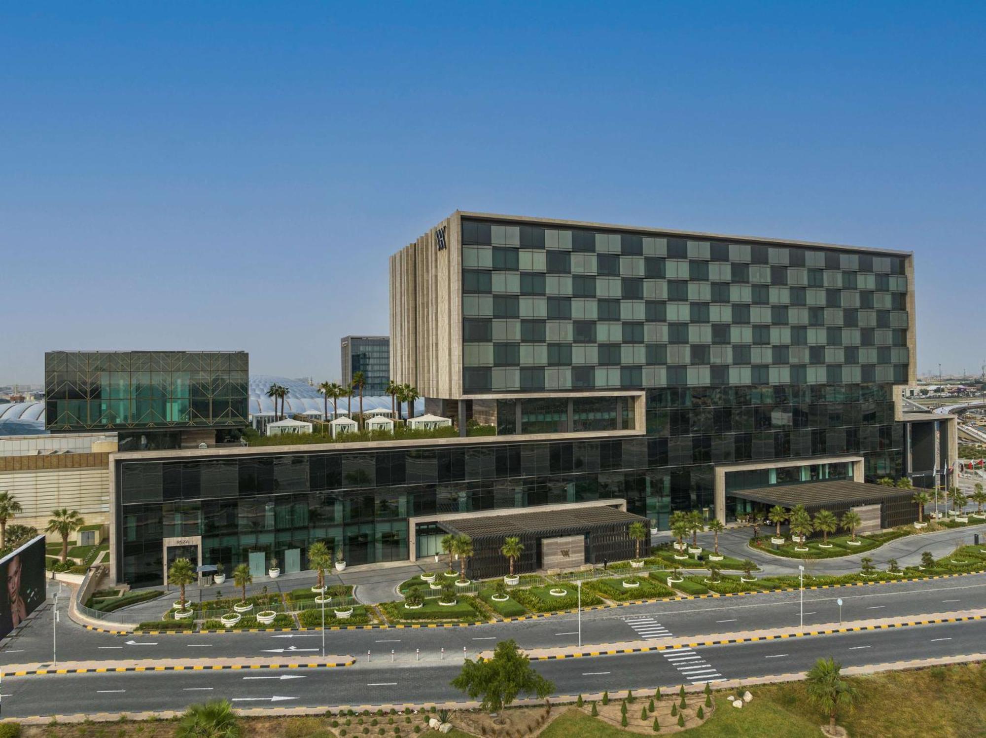 Отель Waldorf Astoria Kuwait Кувейт Экстерьер фото The new building of the University of Nicosia